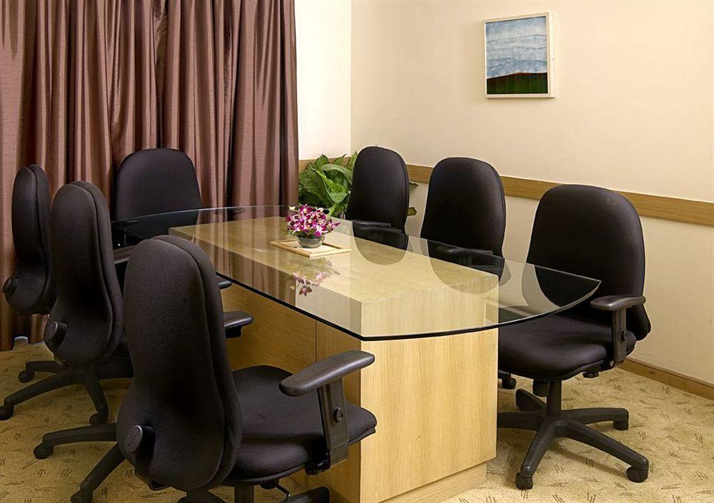 The Chancery Pavilion Bangalore Facilidades foto